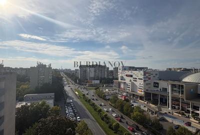 Apartament cu 3 camere decomandat în Drumul Taberei