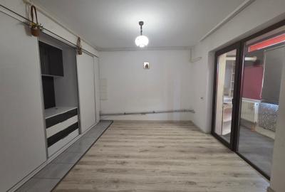 Apartament cu 2 camere decomandat în Haliu - 2