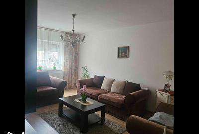 Apartament cu 3 camere decomandat în Eremia - 1