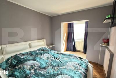 Apartament cu 3 camere în Micro 16