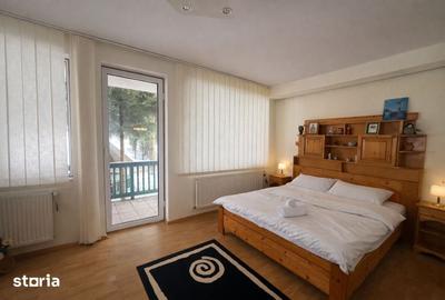 Casă cu 8 camere cu Teren 950 Mp în Piața - 8