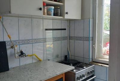 Garsonieră în Vest - 3
