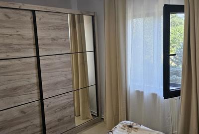Apartament cu 3 camere decomandat, mobilat în Gării