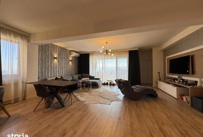 Apartament cu 3 camere semidecomandat în Dâmbul Rotund