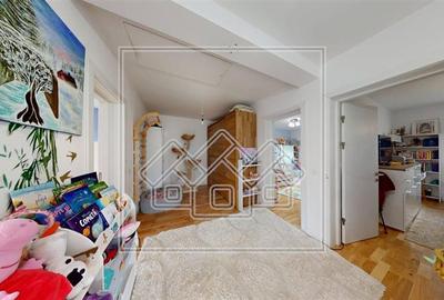 Duplex cu 5 camere cu Teren 250 Mp în Cristian - 15