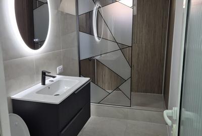 Apartament cu 3 camere semidecomandat în Central - 5