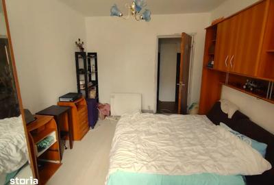 Apartament cu 3 camere în Tei - 4
