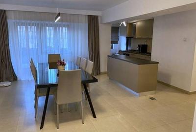 Apartament cu 4 camere decomandat, mobilat în Unirii