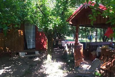 Teren de 1400 mp, în Micești