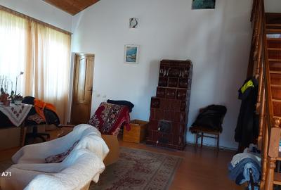 Casă individuală cu 4 camere cu Canalizare în Grădiștea - 10