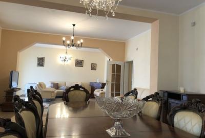 Casă individuală cu 7 camere cu Teren 800 Mp în Băile 1 Mai - 7