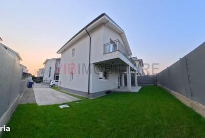 Casă cu 4 camere în Corbeanca