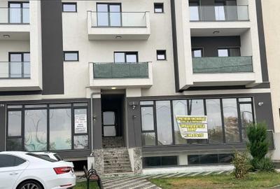 Spațiu comercial, de 80 mp, în Exterior Vest