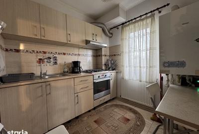 Casă cu 5 camere cu Teren 680 Mp în Clinceni - 1
