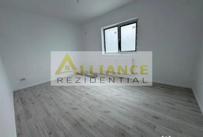 Casă cu 4 camere cu Teren 146 Mp în Central