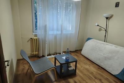 Apartament cu 3 camere decomandat în Drumul Taberei - 4