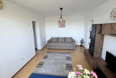 Apartament cu 2 camere semidecomandat, mobilat în Dacia
