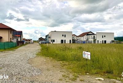 Teren de 460 mp, în Central - 5