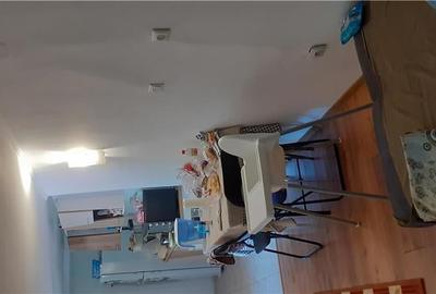 Casă cu 2 camere cu Teren 1500 Mp în Mânzălești - 2