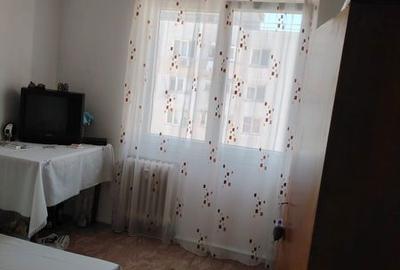 Apartament cu 3 camere decomandat, mobilat în Central - 2