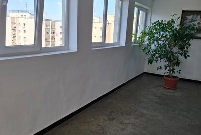 Garsonieră semidecomandată în Unirii