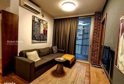 Apartament cu 3 camere semidecomandat în Victoriei