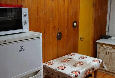 Apartament cu 2 camere decomandat în Central - 1