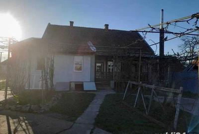 Casă cu 4 camere în Central - 4