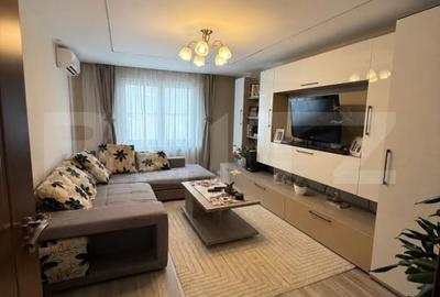 Apartament cu 4 camere decomandat, mobilat în Tudor