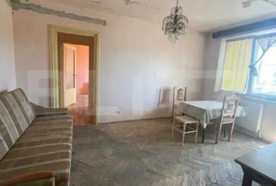 Apartament cu 2 camere semidecomandat în Central