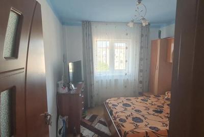 Apartament cu 3 camere decomandat în Central - 3