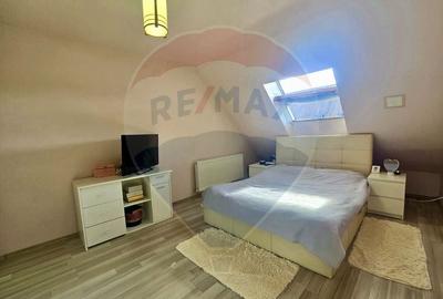 Apartament cu 2 camere decomandat, mobilat în Florești - 3