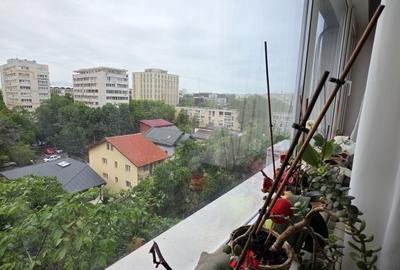 Apartament cu 3 camere semidecomandat în Baba Novac - 6