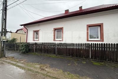 Casă individuală cu 4 camere cu Canalizare în Central