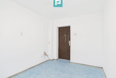 Garsonieră decomandată în Take Ionescu