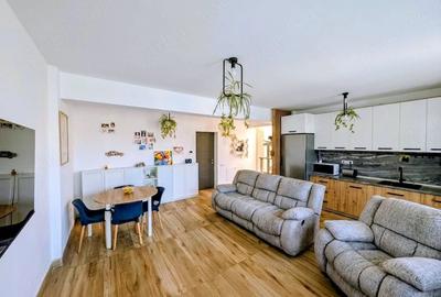 Apartament cu 3 camere decomandat în Central - 1