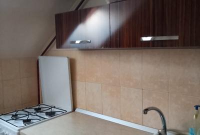 Garsonieră decomandată în Central - 7