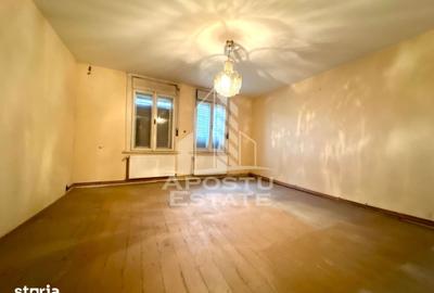 Casă cu 4 camere cu Teren 850 Mp în Moșnița Nouă