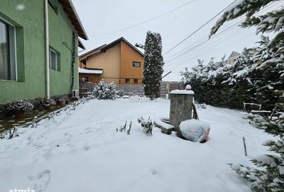 Casă cu 5 camere cu Canalizare în Micro 2