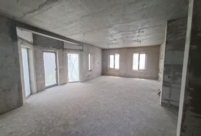 Casă individuală cu 4 camere cu Canalizare în Sânpetru - 9