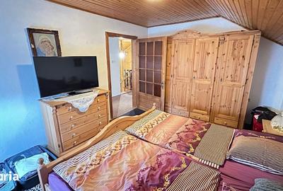 Casă cu 8 camere cu Teren 1420 Mp în Ghiroda - 12