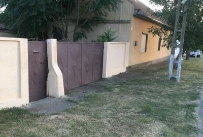 Casă cu 3 camere cu Teren 3300 Mp în Central - 7