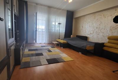 Apartament cu 2 camere decomandat în Ștefan cel Mare