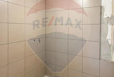 Casă cu 2 camere cu Teren 76 Mp în Central