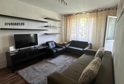 Apartament cu 2 camere decomandat în Drumul Taberei