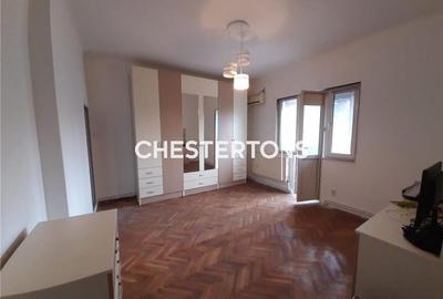 Apartament cu 3 camere decomandat, mobilat în Unirii