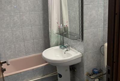 Apartament cu 3 camere decomandat în Central - 3
