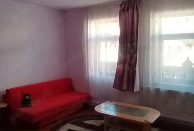 Casă cu 1 camere cu Teren 2000 Mp în Central - 2