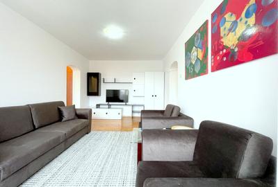 Apartament cu 3 camere semidecomandat, mobilat în Central - 1