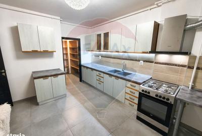Apartament cu 3 camere în Grozăvești